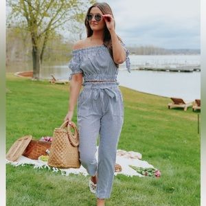 NWOT! Stunning black and white 2 piece set